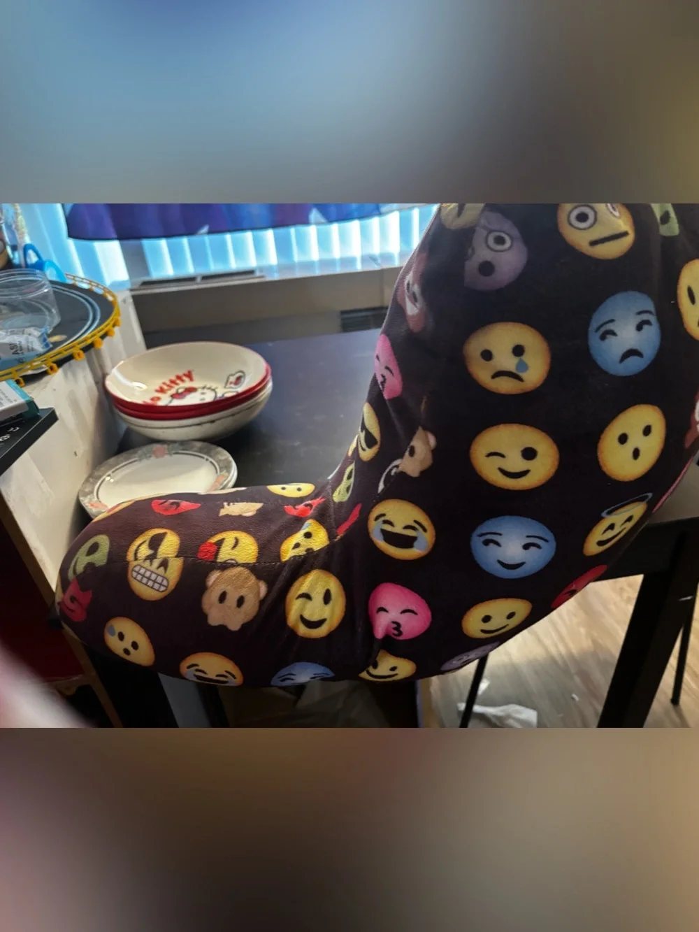 Emoji Pattern Arm Pillow - Black